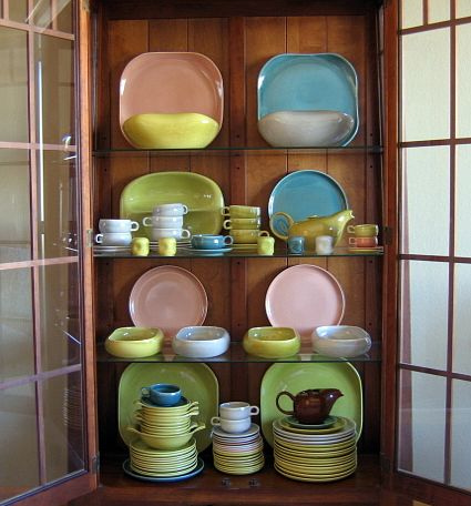 Collectibles purchased online range from Russel Wright dinnerware (shown here) to songs and video. Source: backhomeagainvintage.
